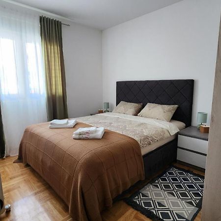 Apartman Tim Lux 2 Vrnjacka Banja Exterior photo